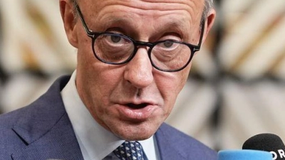 Bundeskanzler Merz: Europa muss seine Verteidigungsfähigkeit und wirtschaftliche Wettbewerbsfähigkeit stärken. (Foto: Michael Kappeler/dpa)