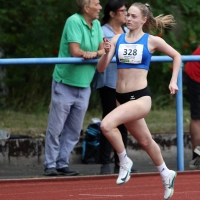 EM-Teilnehmerin Sanja Kropf (TSV Burghaslach) dominierte bei der U18 die Rennen über 200 und 400 Meter. (Foto: Theo Kiefner)