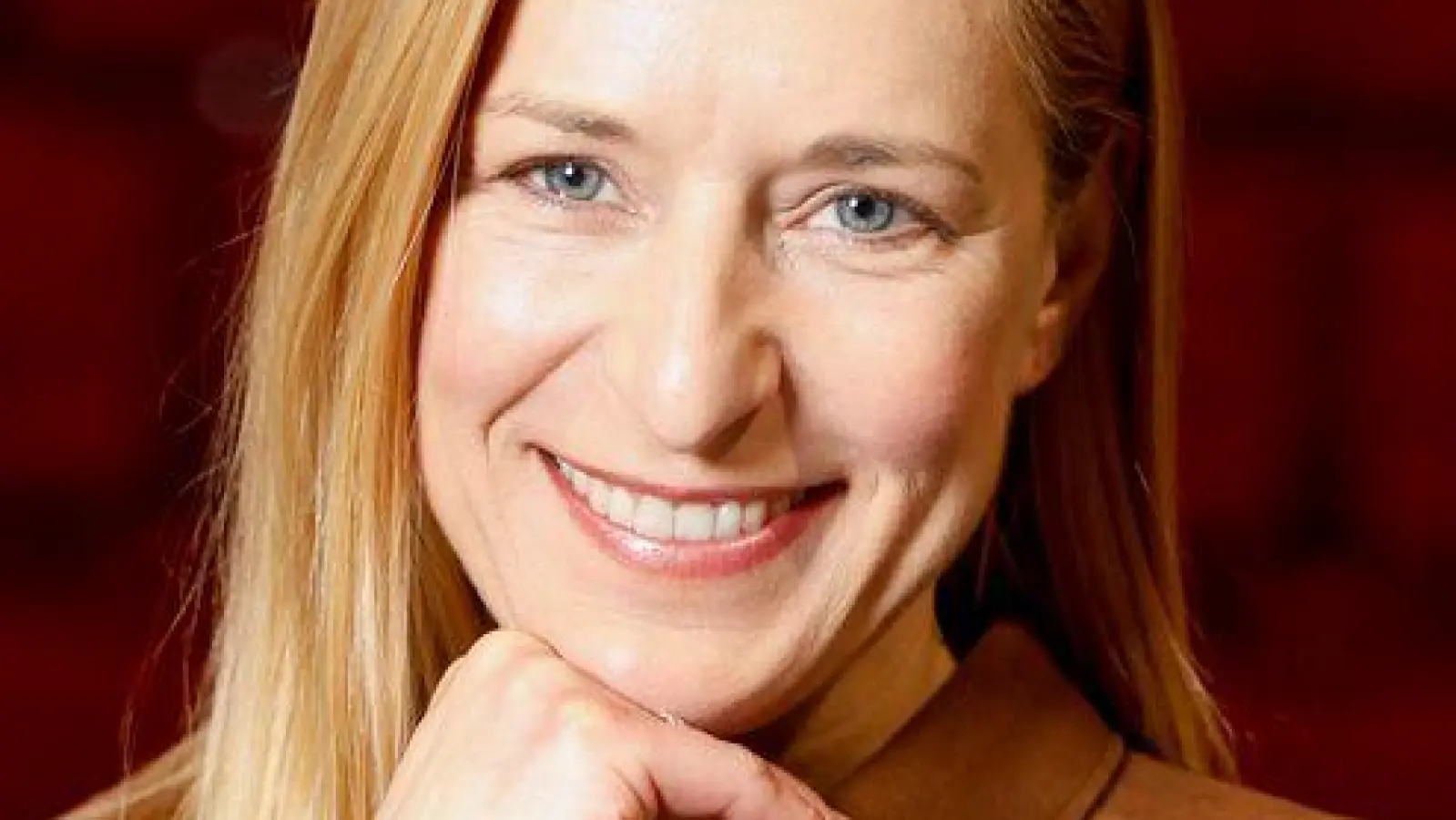 Mit 45 Jahren schon 40 Jahre auf der Bühne: Stefanie Hertel. (Archivbild) (Foto: Axel Heimken/dpa)