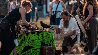 Altgermanische Rituale gehören zum Festprogramm. (Foto: DC Medien)