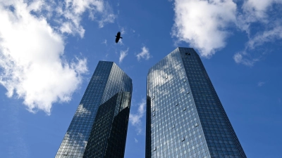 Die Deutsche Bank hat im ersten Quartal besser abgeschnitten als erwartet. (Archivbild) (Foto: Arne Dedert/dpa)