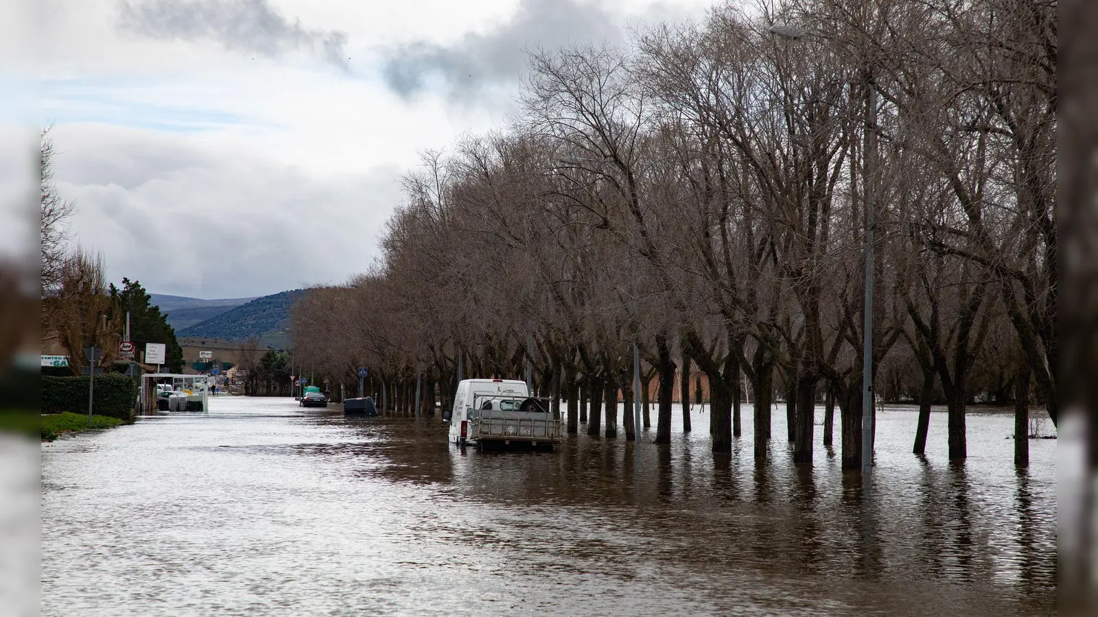 Wissenschaftler des Potsdam-Instituts für Klimafolgenforschung (PIK) haben Überschwemmungen in Europa, wie hier in Spanien, untersucht. (Archivbild) (Foto: Rafael Bastante/EUROPA PRESS/dpa)