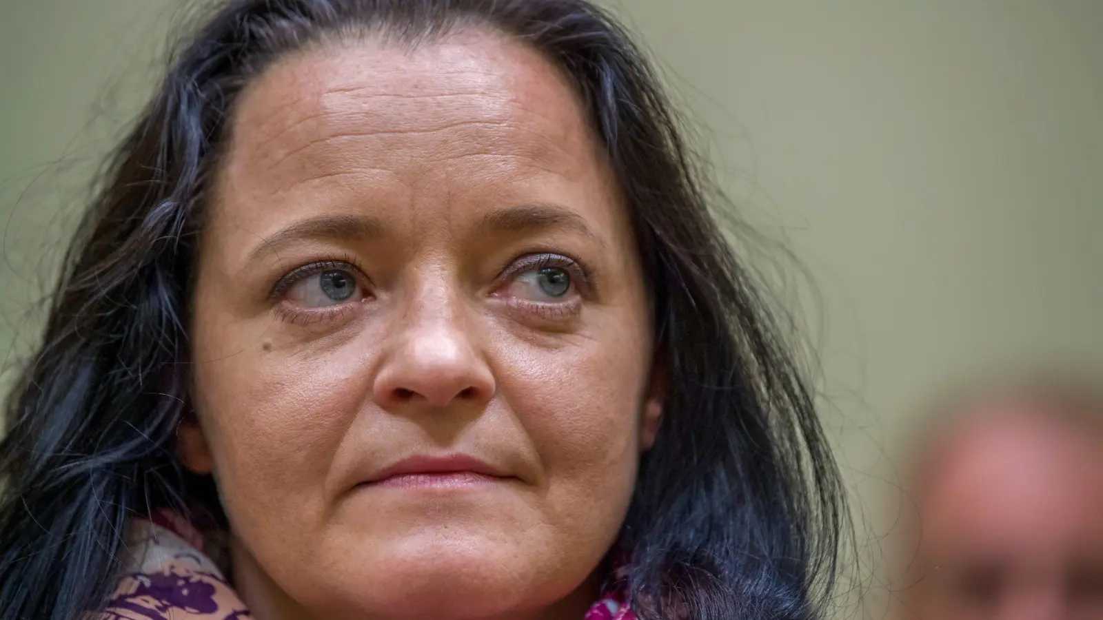 Ist nun Teil eines Neonazi-Aussteigerprogramms: die verurteilte NSU-Terroristin Beate Zschäpe. (Archivbild) (Foto: Peter Kneffel/dpa-Pool/dpa)