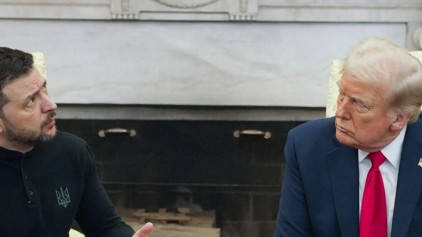 Selenskyj dankt Trump. (Archivbild) (Foto: Mystyslav Chernov/AP/dpa)