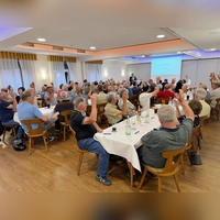 Die Mitglieder der VR-Bürgerenergie Rothenburg fassten bei der Generalversammlung die notwendigen Beschlüsse einstimmig. (Foto: VR-Bank Mittelfranken Mitte eG/Miriam Moll)