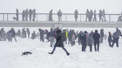 Im Nordosten und Osten bleibt es kalt. (Foto: Markus Scholz/dpa)
