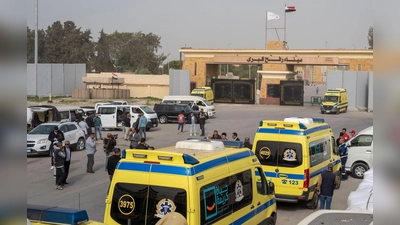 Israel hat angekündigt, der Grenzübergang Rafah vom Gazastreifen nach Ägypten werde am Mittwoch wieder geöffnet. (Archiv-Bild) (Foto: Mohammed Arafat/AP/dpa)