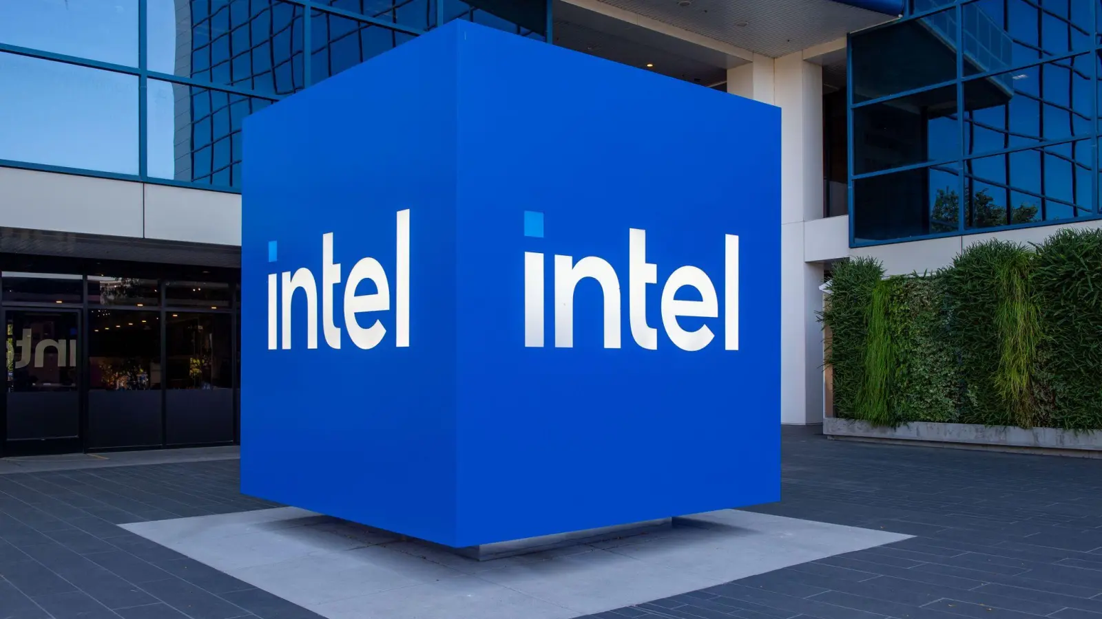 Intel enttäuschte die Börse nach dem starken Kursanstieg der vergangenen Monate. (Archivbild) (Foto: Andrej Sokolow/dpa)