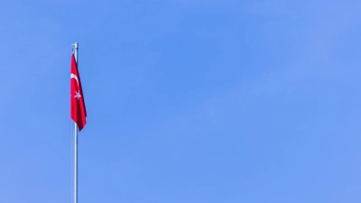 Ein Geschoss sei aus dem Iran in Richtung der Türkei abgefeuert worden, heißt es vom türkischen Verteidigungsministerium. (Symbolbild) (Foto: Rolf Vennenbernd/dpa)