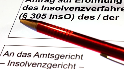 Laut dem IWH-Insolvenztrend gab es im Mai deutschlandweit weniger Firmenpleiten, es waren aber mehr Beschäftigte betroffen. (Symbolbild) (Foto: Oliver Berg/dpa)