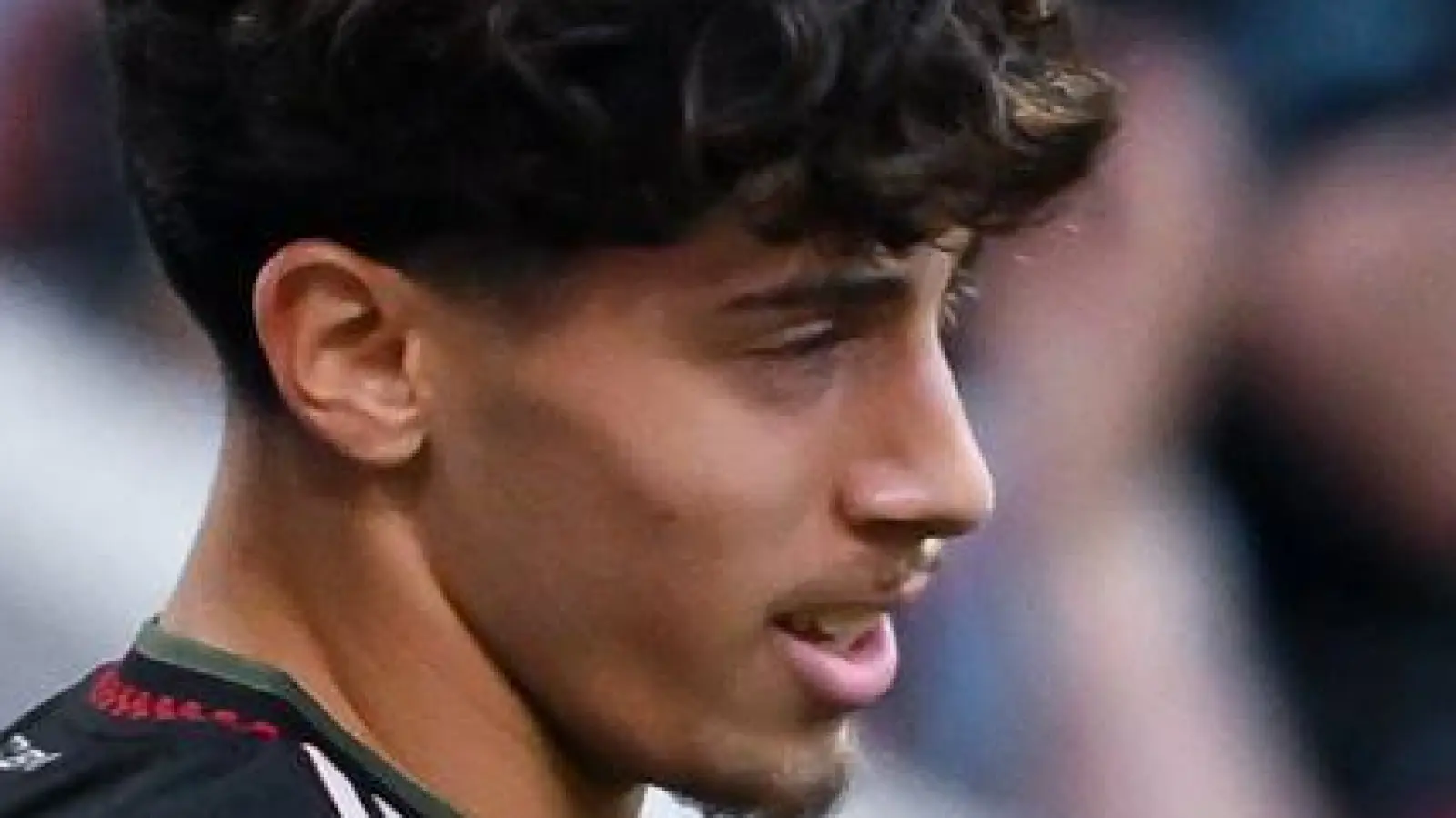 Teenager David Santos Daiber (links) kam in der Saison zweimal in der Bundesliga zum Einsatz. (Archivbild) (Foto: Sven Hoppe/dpa)