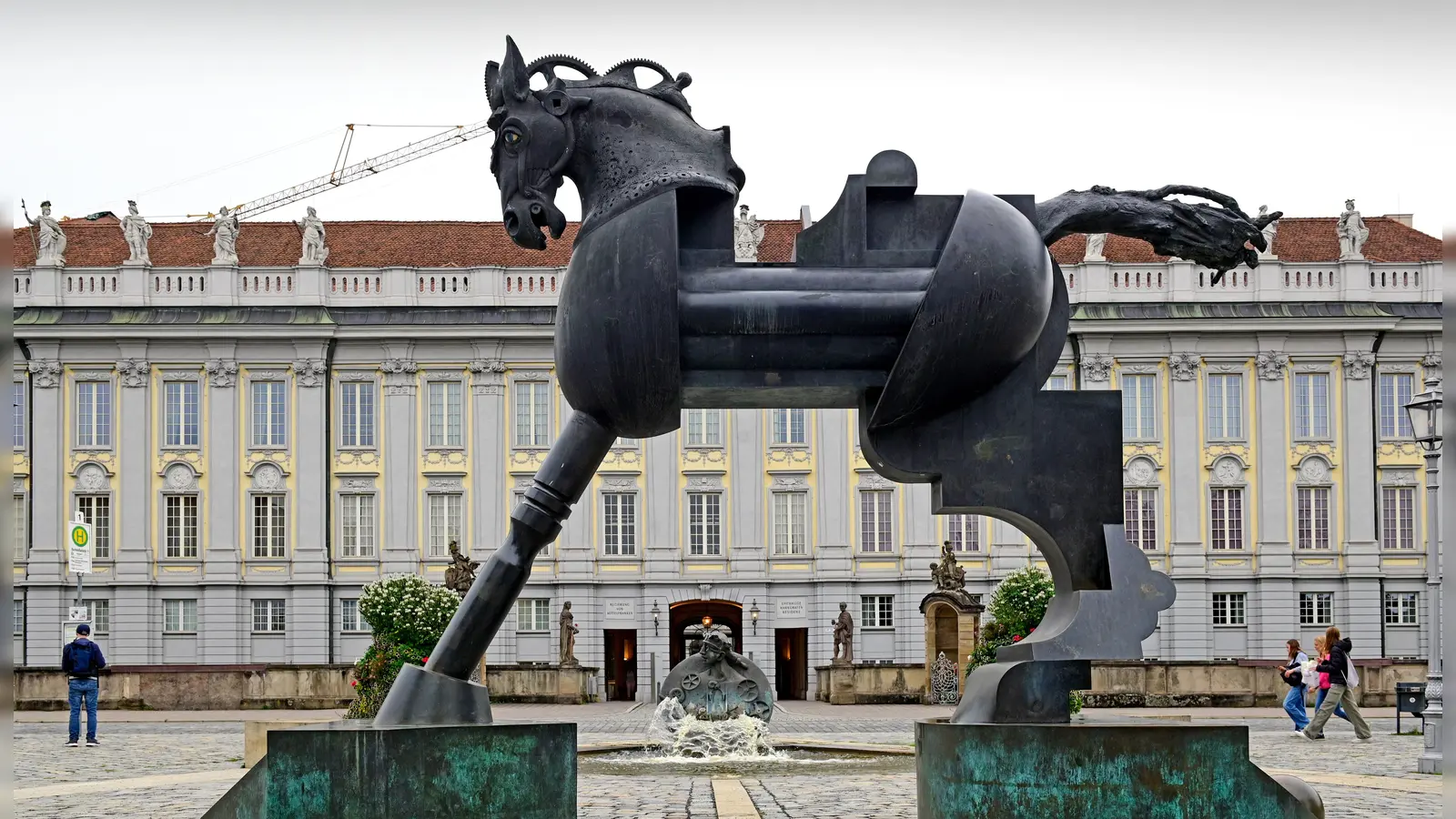 Heute gehört das Anscavallo auf dem Schlossplatz zum Alltag vieler Ansbacher. (Foto: Jim Albright)