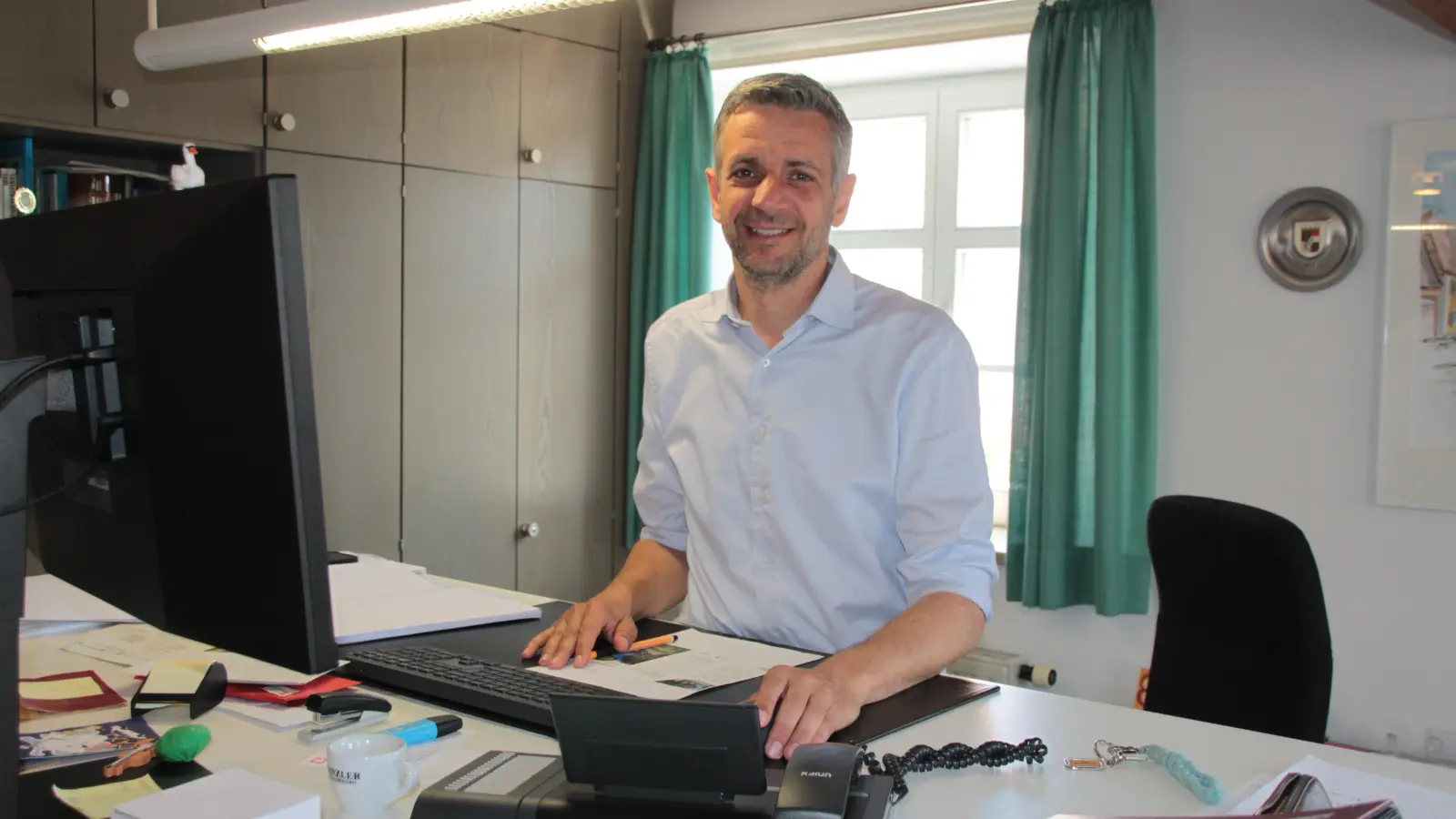 Will weitermachen: Stefan Bach kandidiert erneut fürs Bürgermeisteramt in Merkendorf. (Foto: Robert Maurer)