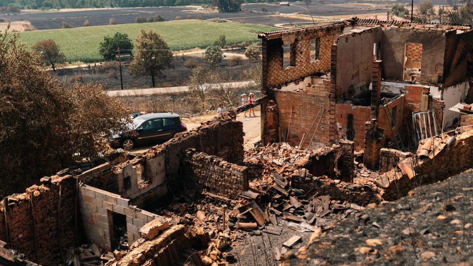 Die Brände in Spanien haben große Schäden angerichtet. (Foto: Lorena Sopêna/EUROPA PRESS/dpa)