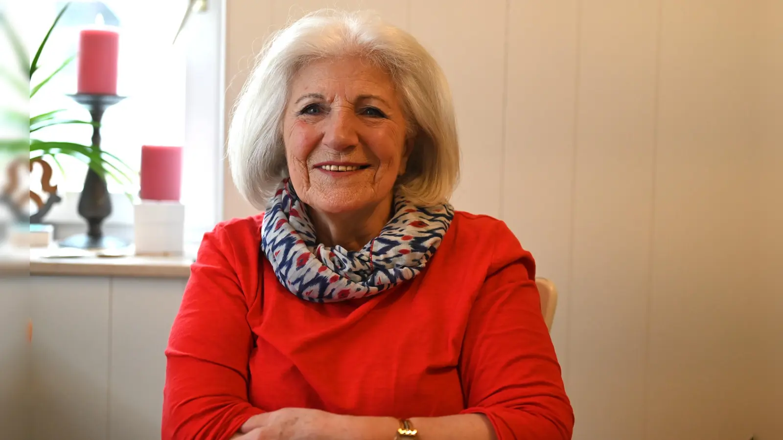 Maria Winterstein wird für ihr Engagement beim Dinkelsbühler Tisch mit dem FLZ-Ehrenamtspreis für Januar ausgezeichnet.  (Foto: Manfred Blendinger)