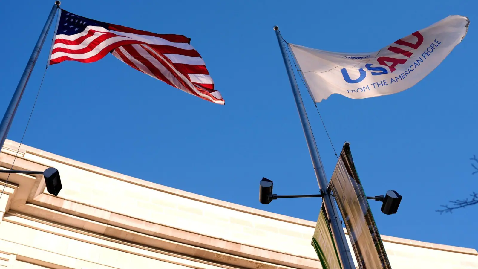 Dass die US-Regierung unter Trump Auslandshilfen kürzt - wie bei der US-Behörde für internationale Entwicklung (USAID) - ist nicht neu. (Archivbild) (Foto: Carolyn Kaster/AP/dpa)