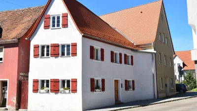 Das Torwärterhaus in der Neunstetter Straße in Herrieden: Von 2015 bis 2019 wurde das historische Gebäude instandgesetzt. (Foto: Werner Wenk)