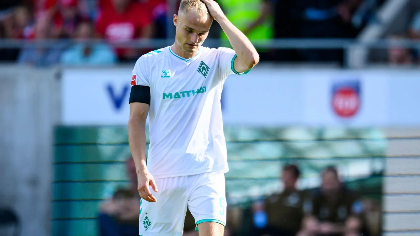 Wird Werder Bremen länger fehlen: Amos Pieper. (Foto: Tom Weller/dpa)