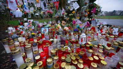 Die Bestürzung in der Stadt ist groß. (Foto: Henning Kaiser/dpa)