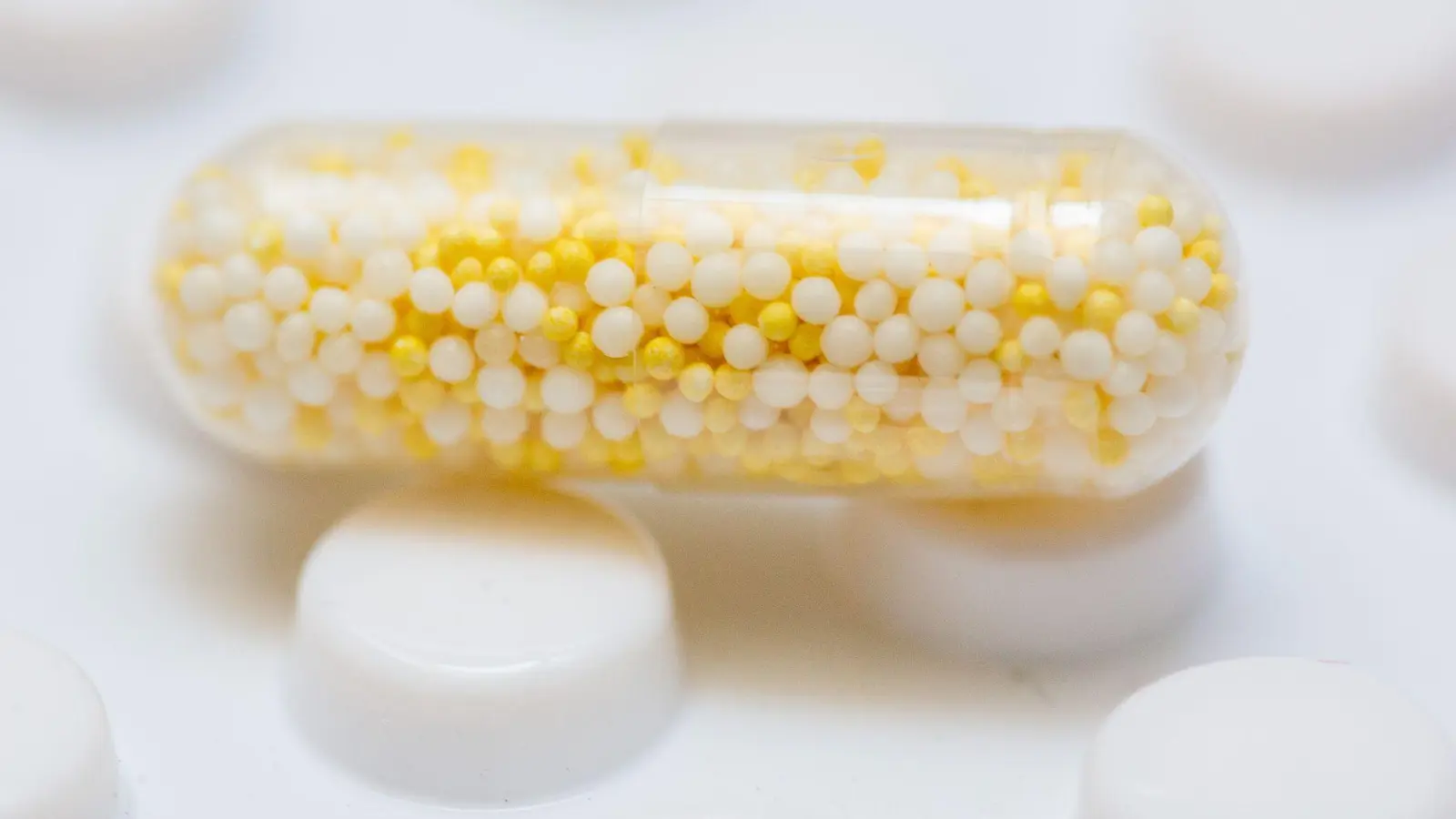 In Deutschland gibt es keine Tests, die Nahrungsergänzungsmittel auf gesundheitliche Unbedenklichkeit prüfen. (Foto: Fernando Gutierrez-Juarez/dpa)